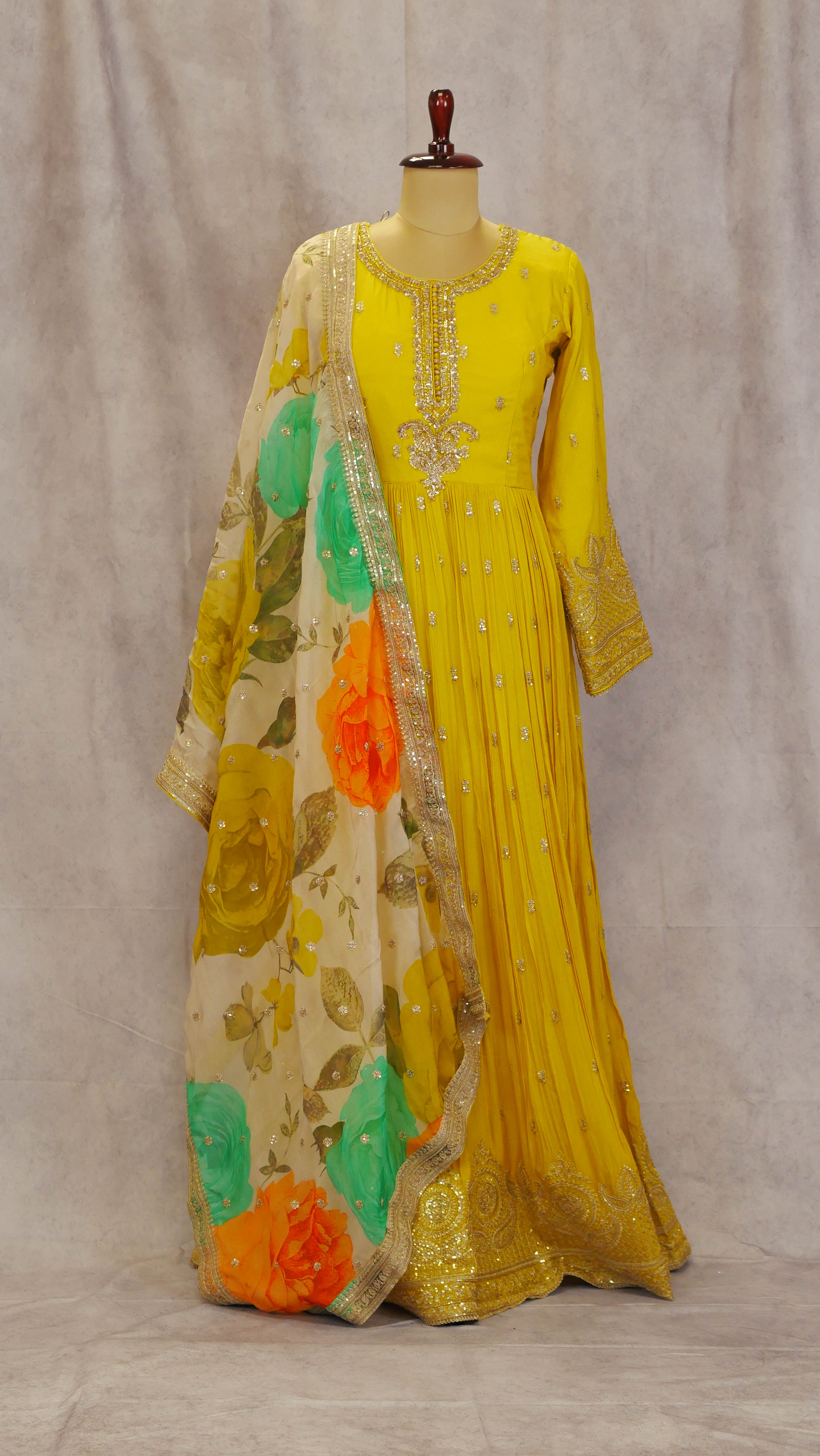 Gowns RDSH3095