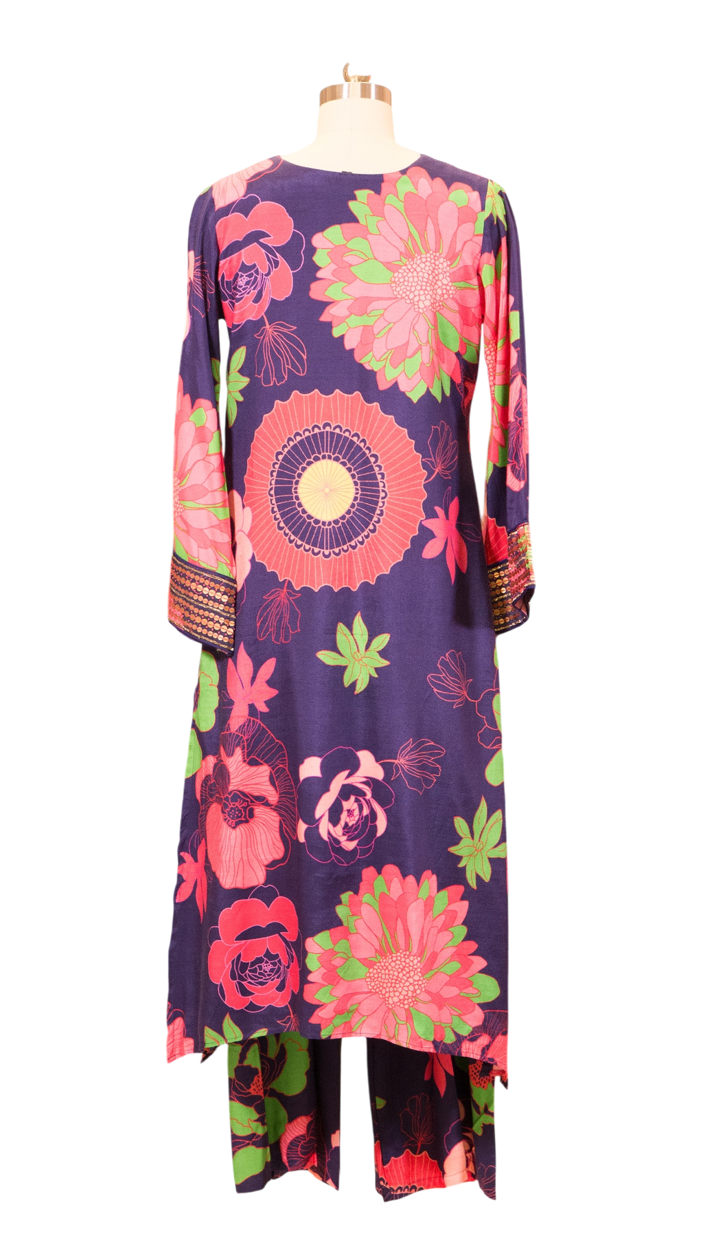 Straight Suit TNK3192