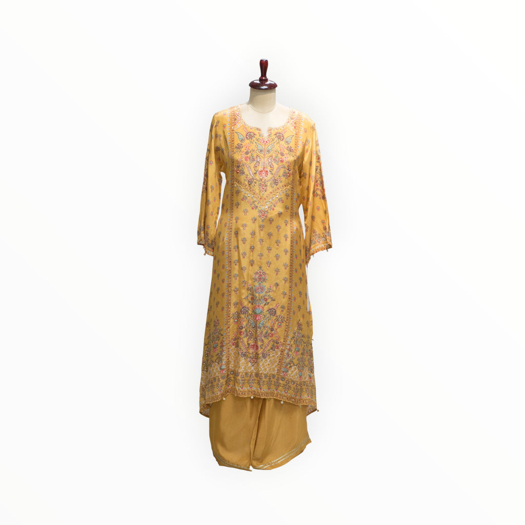 Straight Suit TNK3595
