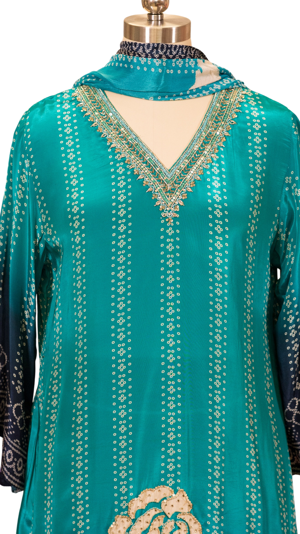 Straight Suit TNK3856