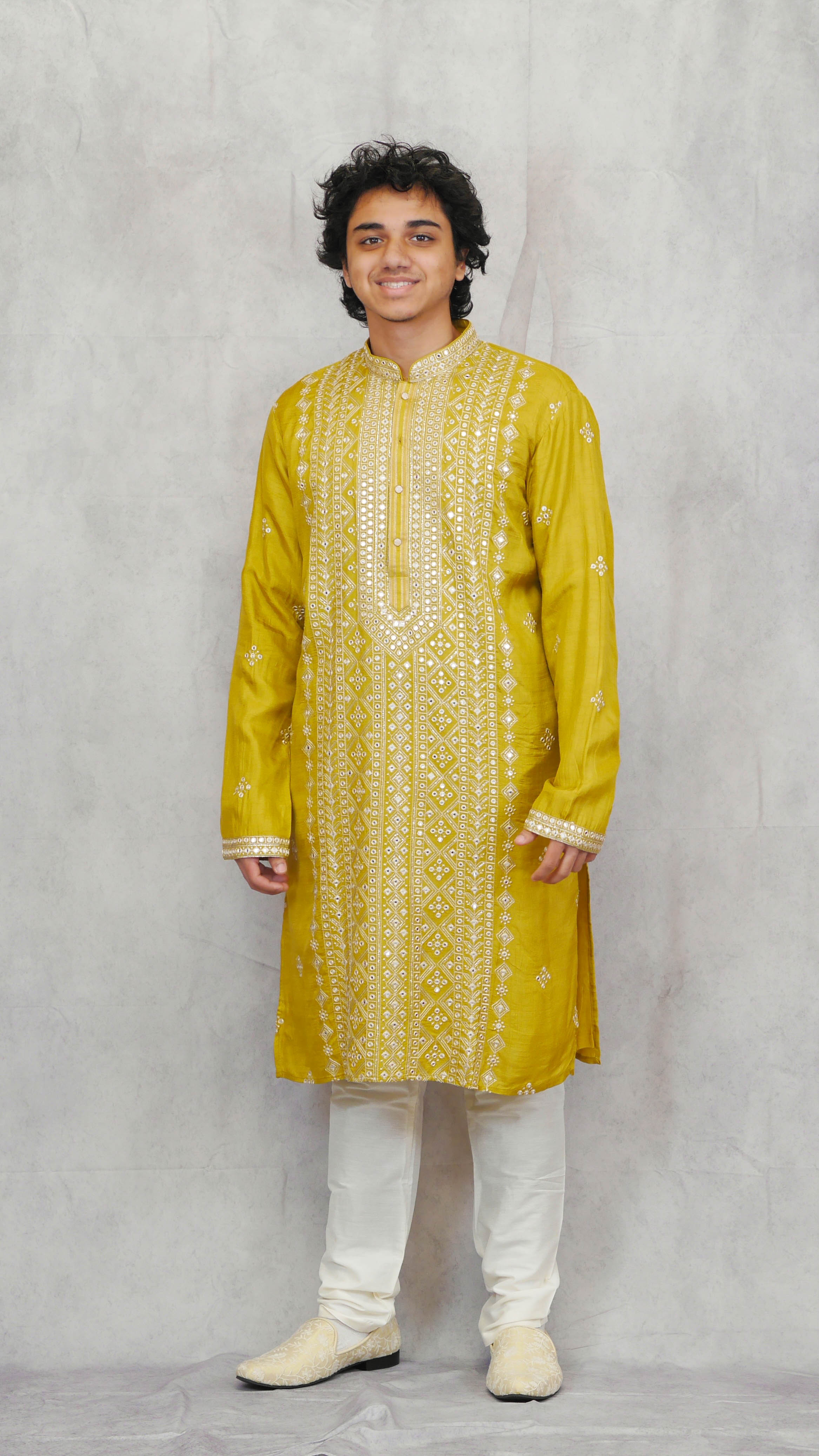 Kurta Set UVM1183